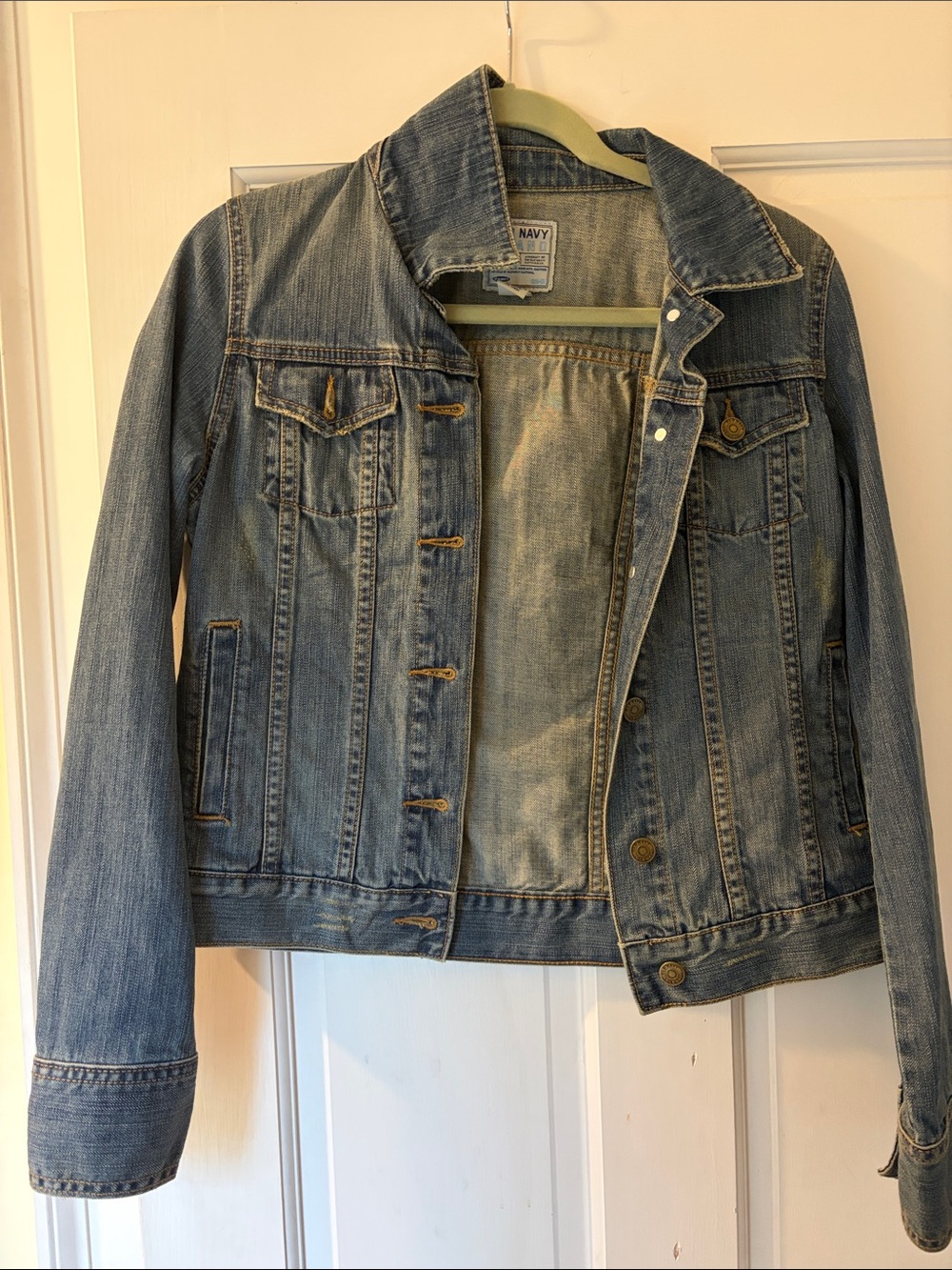 Old Navy Light Blue Denim Jacket - Classic Trucker Style